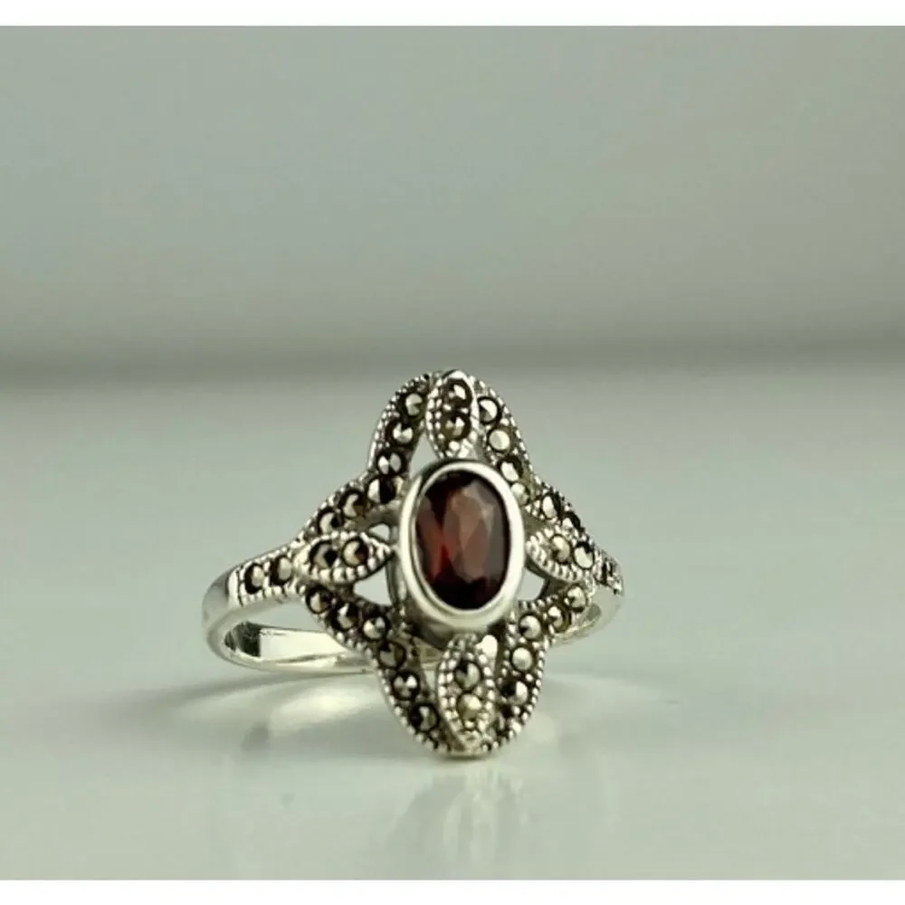 925 Sterling Silver Almandine & Marcasites Ring Size 7